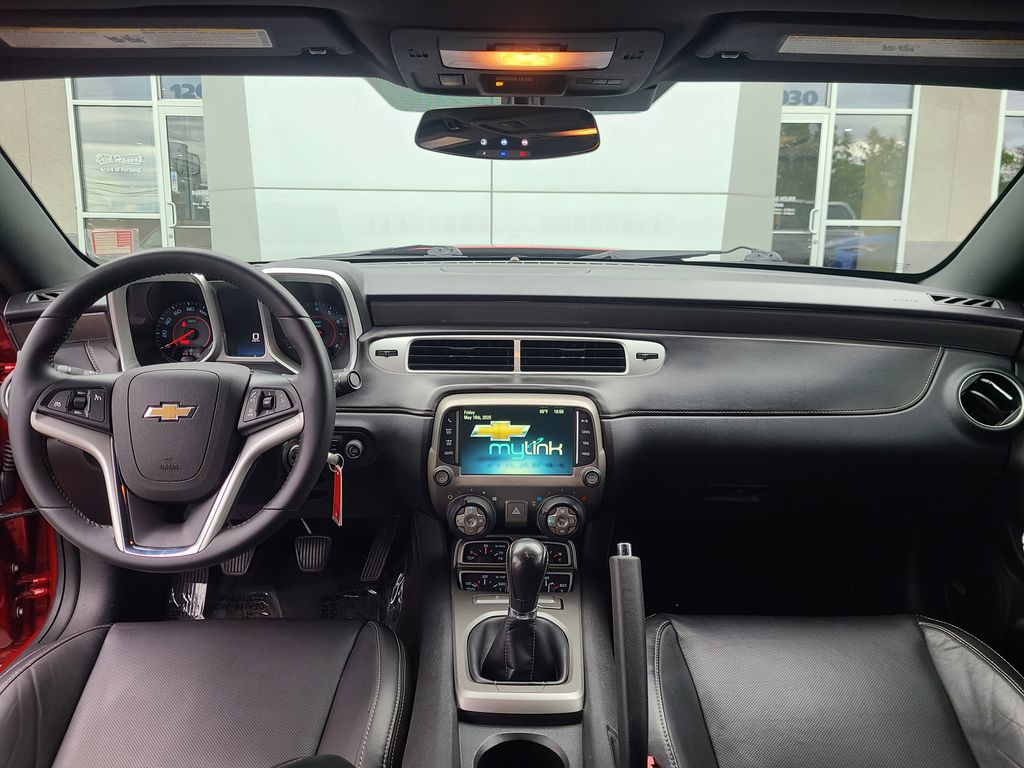 2015 Chevrolet Camaro 2LT