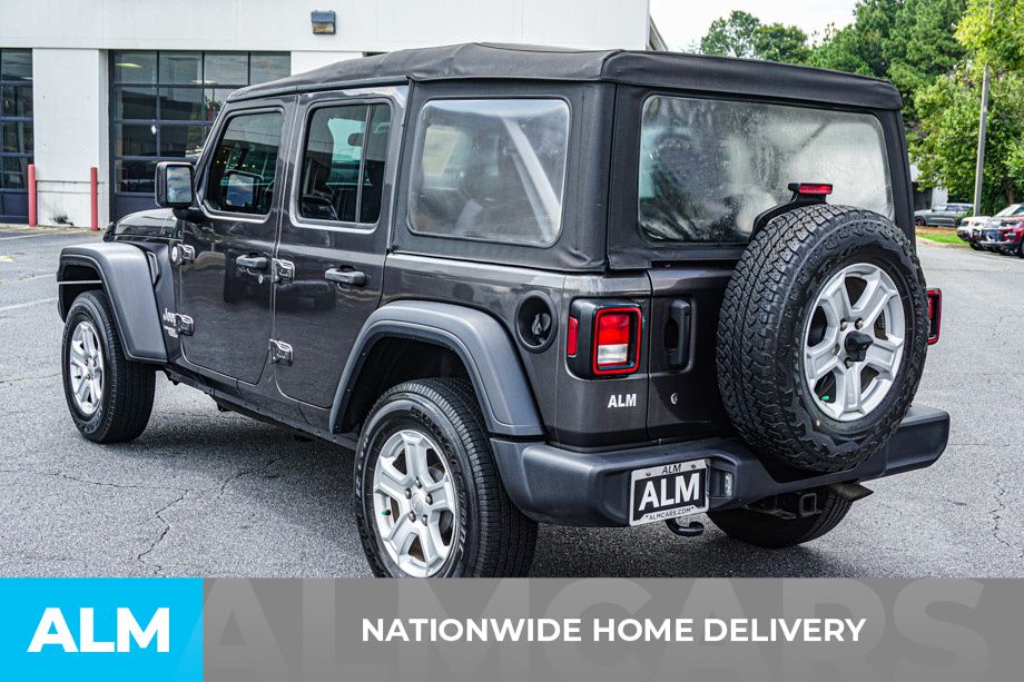 2018 Jeep Wrangler Unlimited Sport photo 4