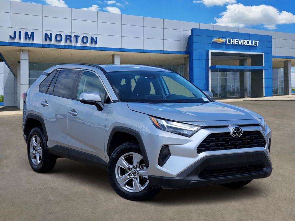 Silver Sky Metallic 2024 Toyota RAV4 SUV / Crossover Front-Wheel Drive 8-Speed Automatic