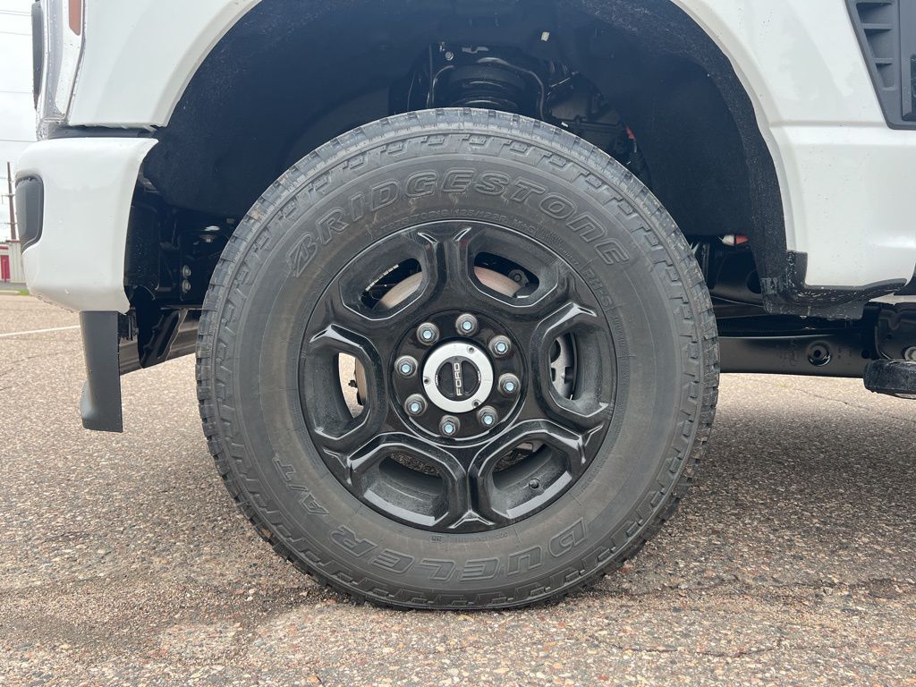 2025 Ford F-350SD