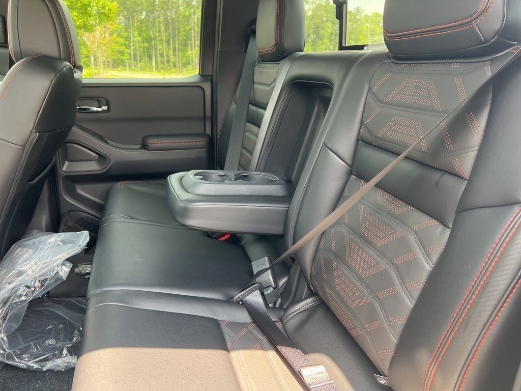 2025 Boulder Gray Pearl Nissan Frontier PRO-4X 4X4 Truck