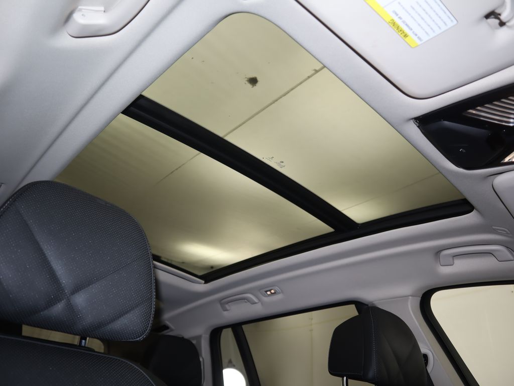 Thumbnail: 2023 BMW X7 - 19