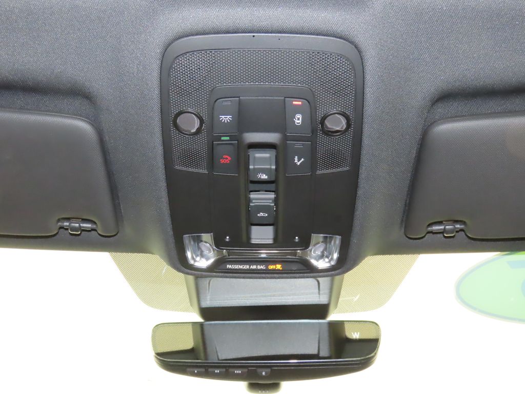 Thumbnail: 2025 Audi Q3 - 26