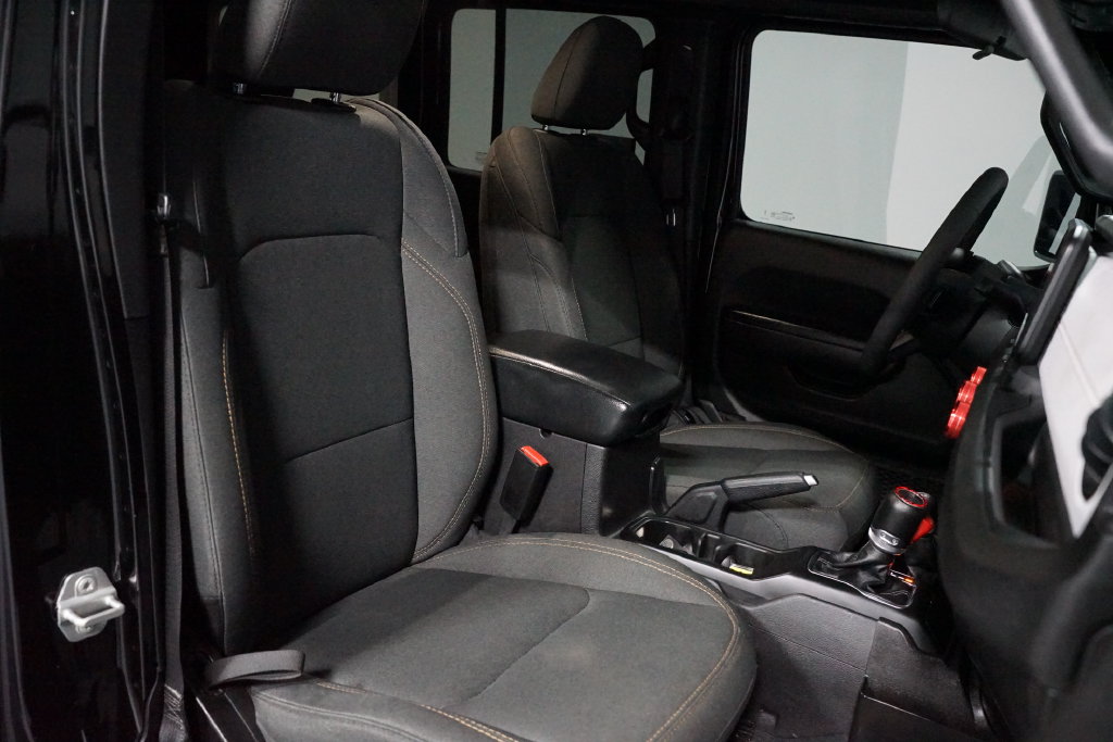 Thumbnail: 2024 Jeep Wrangler - 27