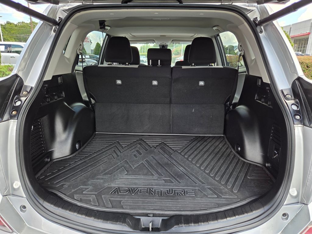 Used 2018 Toyota RAV4 SUV