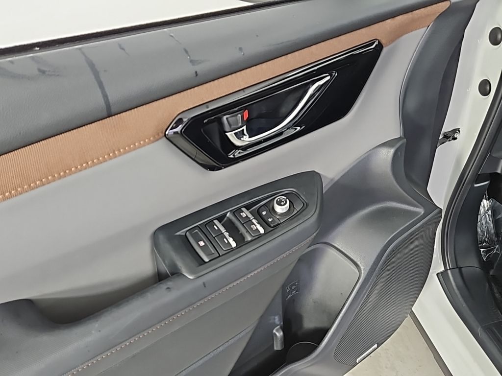 Thumbnail: 2025 Subaru Forester - 12