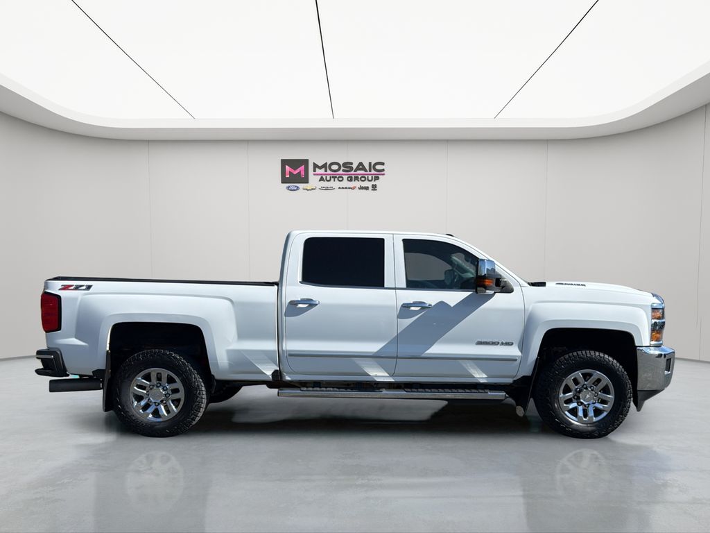 Used 2017 Chevrolet Silverado 3500HD LTZ with VIN 1GC4K0CY8HF244050 for sale in Zumbrota, Minnesota