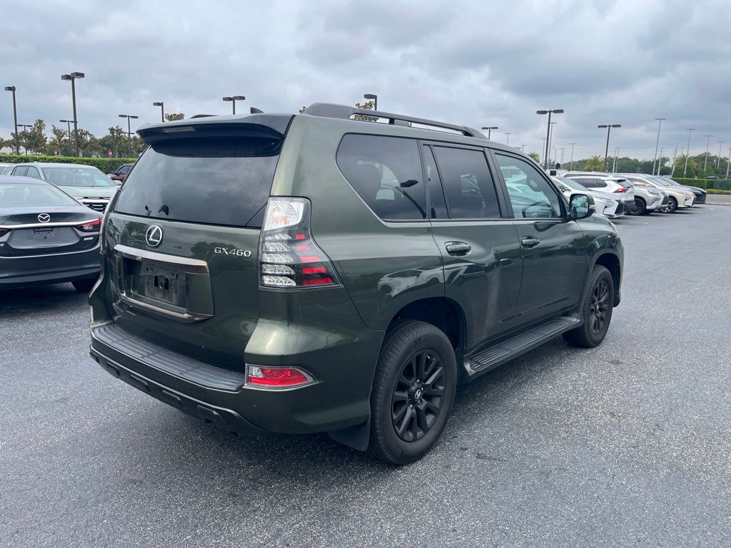 Thumbnail: 2023 Lexus GX - 8