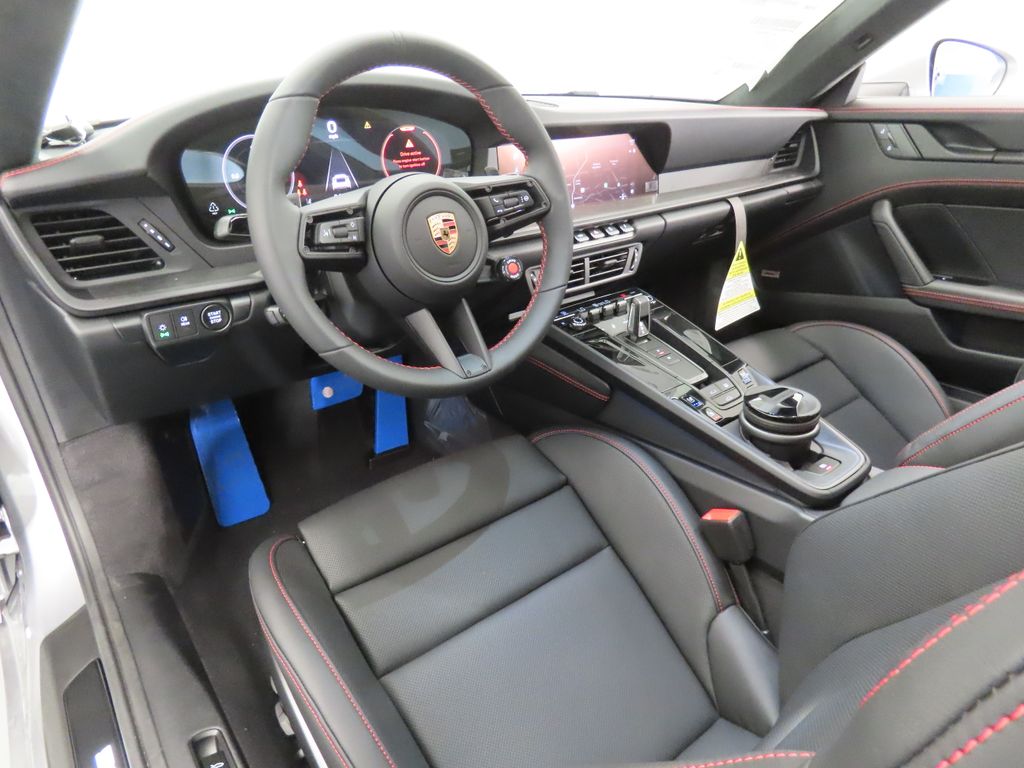 Thumbnail: 2026 Porsche 911 - 4