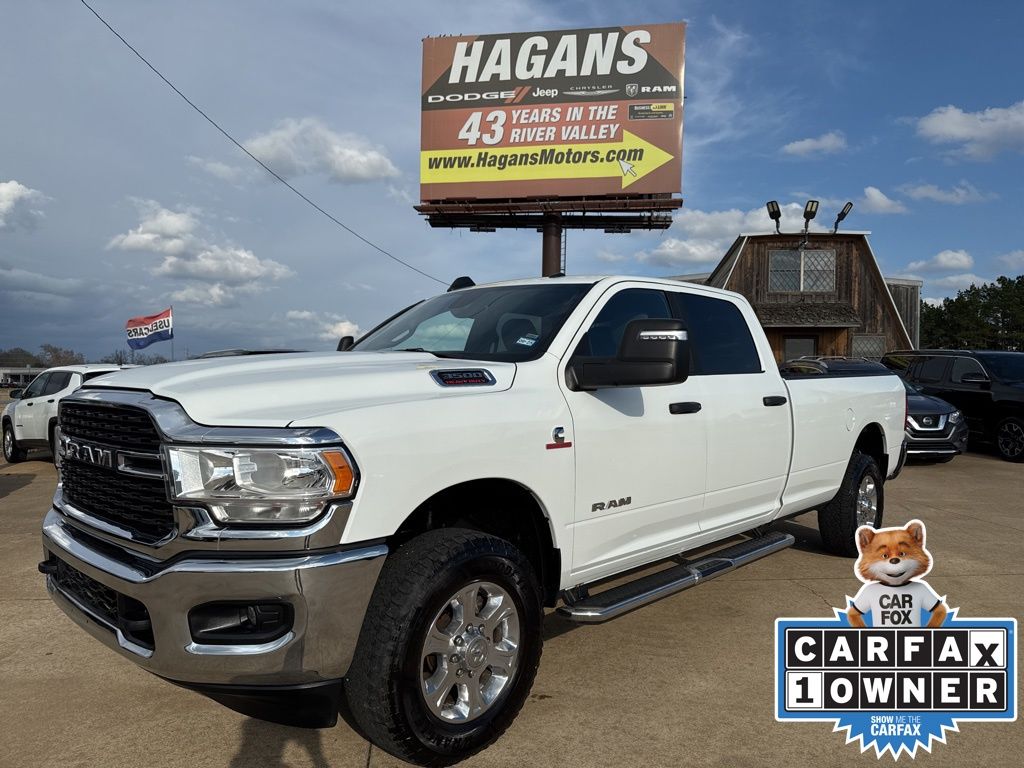 Bright White Clearcoat 2024 RAM 3500 Pickup Truck Four-Wheel Drive 6-Speed Automatic