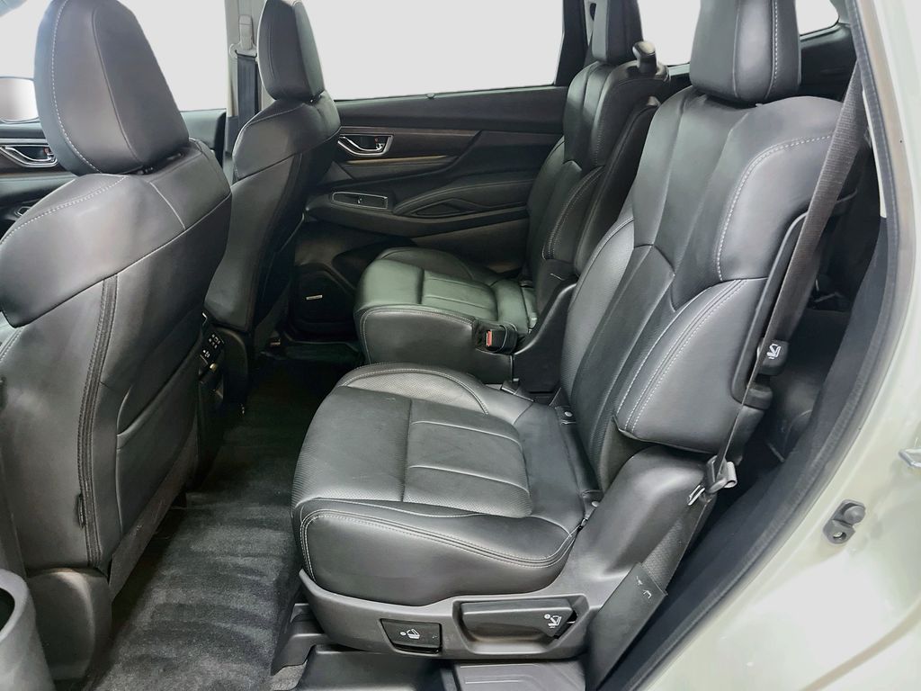 Used 2025 Crystal White Pearl Subaru Touring image 26
