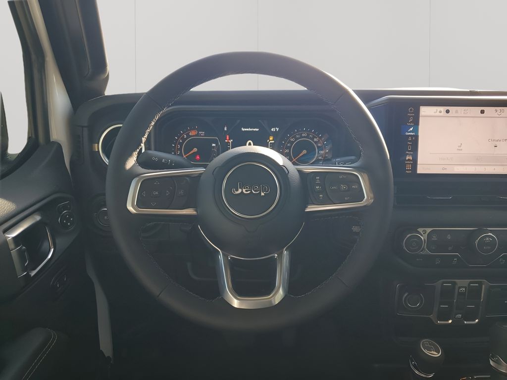 New 2026 White/off-white Jeep Sahara image 24