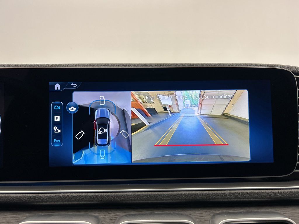 Thumbnail: 2025 Mercedes-Benz GLE - 18