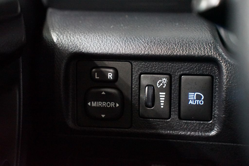 Thumbnail: 2024 Toyota 4Runner - 26