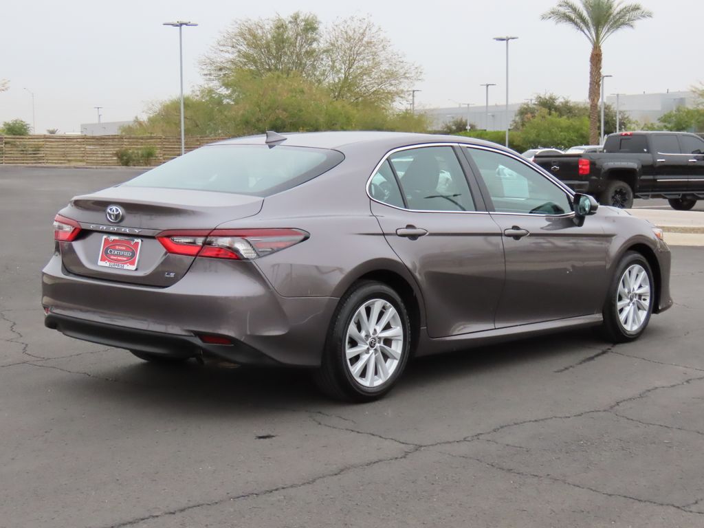 2022 Toyota Camry LE 5