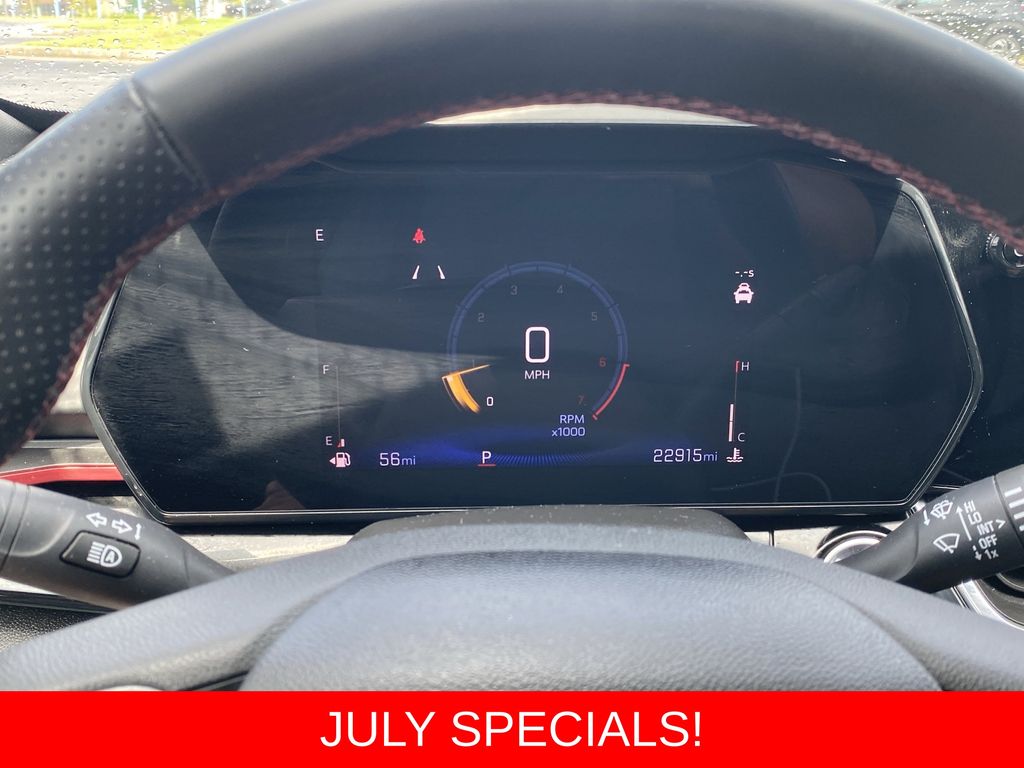 Used 2024 Chevrolet Trax SUV