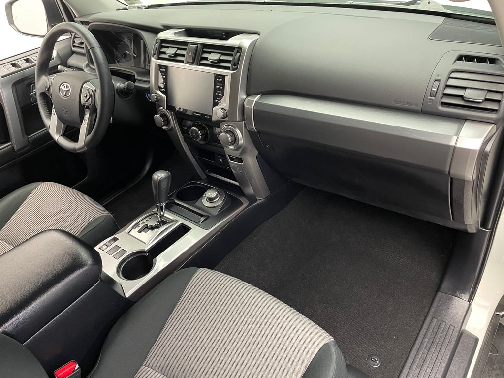 2023 Toyota 4Runner SR5 16
