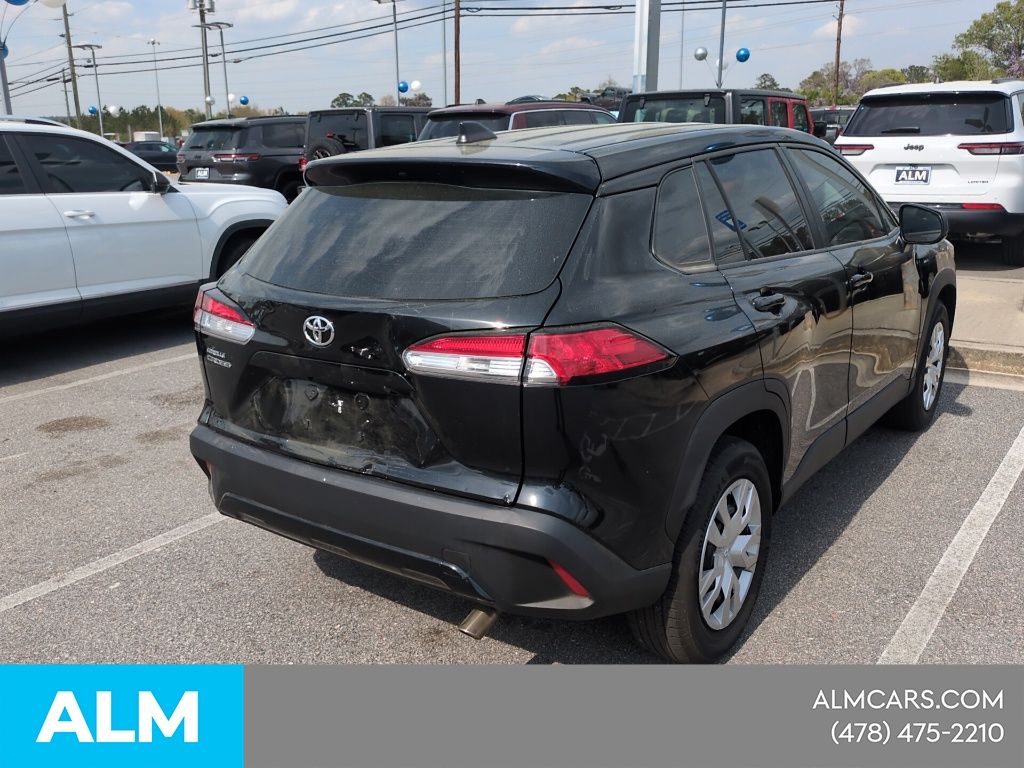 Used 2024 Black Toyota L image 5