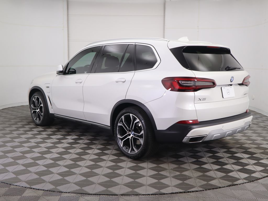 Thumbnail: 2022 BMW X5 - 7