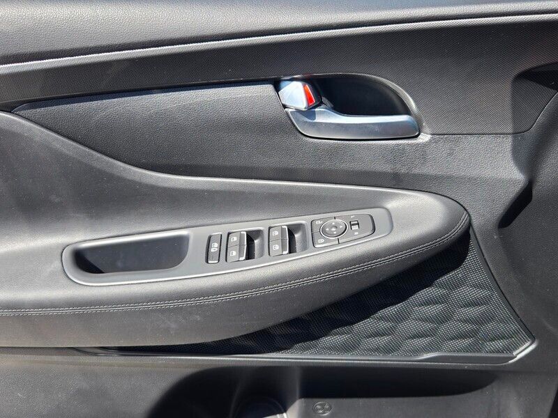 2023 Hyundai Santa Fe - $22,347