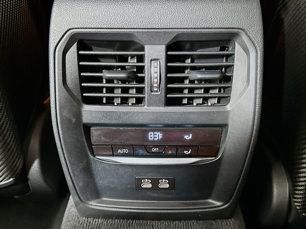 Thumbnail: 2021 BMW M3 - 21