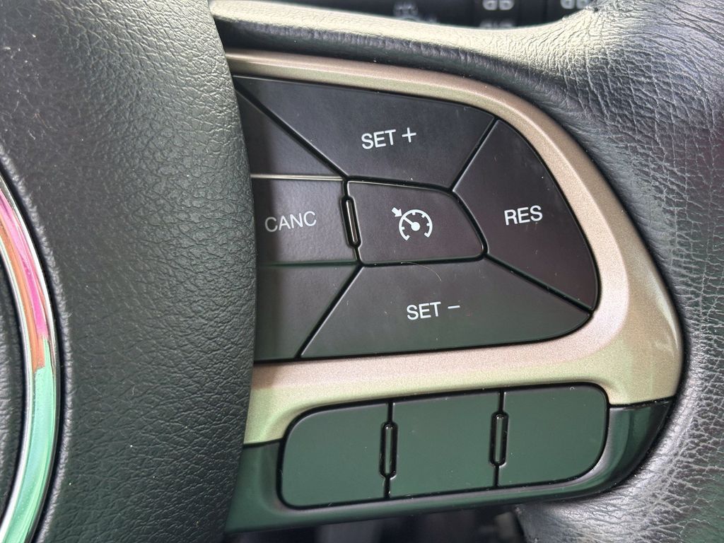 2015 Jeep Renegade Latitude Red at DeMontrond Auto Country