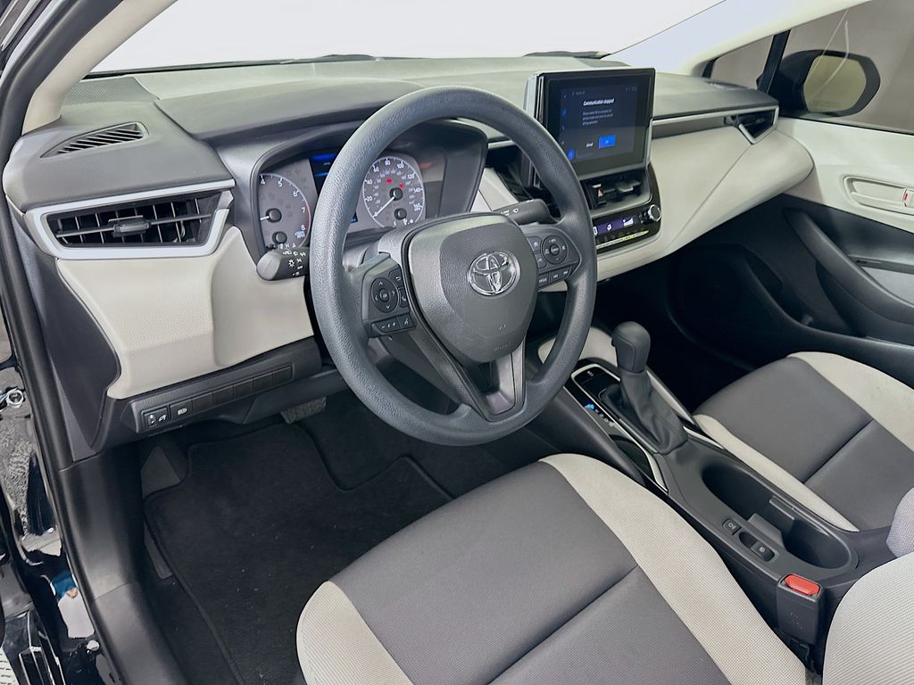 Thumbnail: 2025 Toyota Corolla - 9