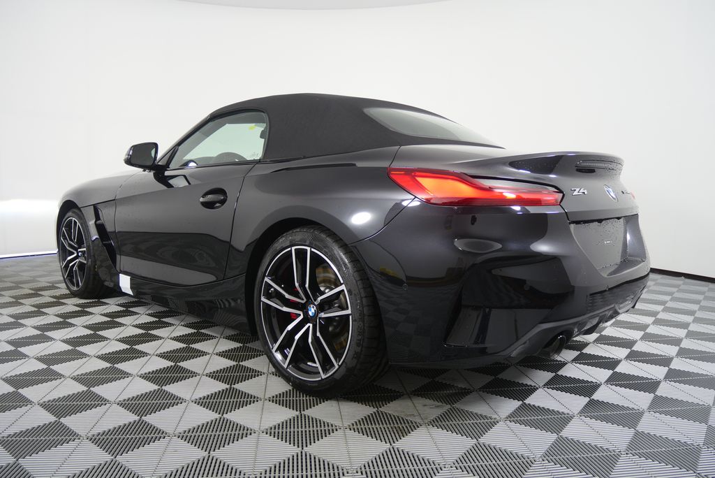 Thumbnail: 2026 BMW Z4 - 5