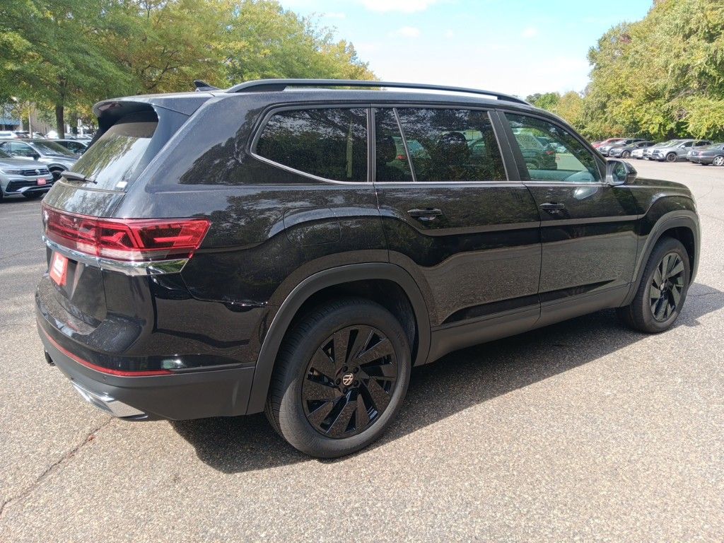 2025 Volkswagen Atlas 2.0T SE w/Technology 5