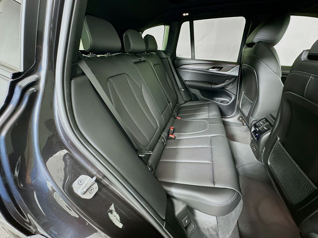 Thumbnail: 2023 BMW X3 - 28