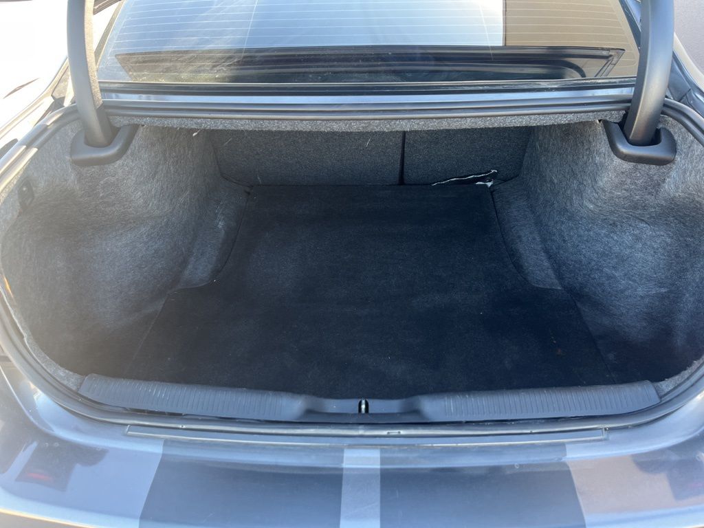 Thumbnail: 2020 Dodge Charger - 9