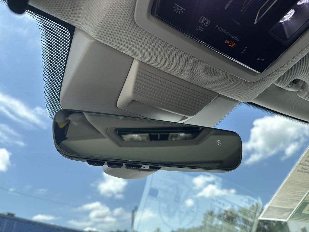 2026 Volkswagen Tiguan 2.0T SE Silver at DeMontrond Auto Country
