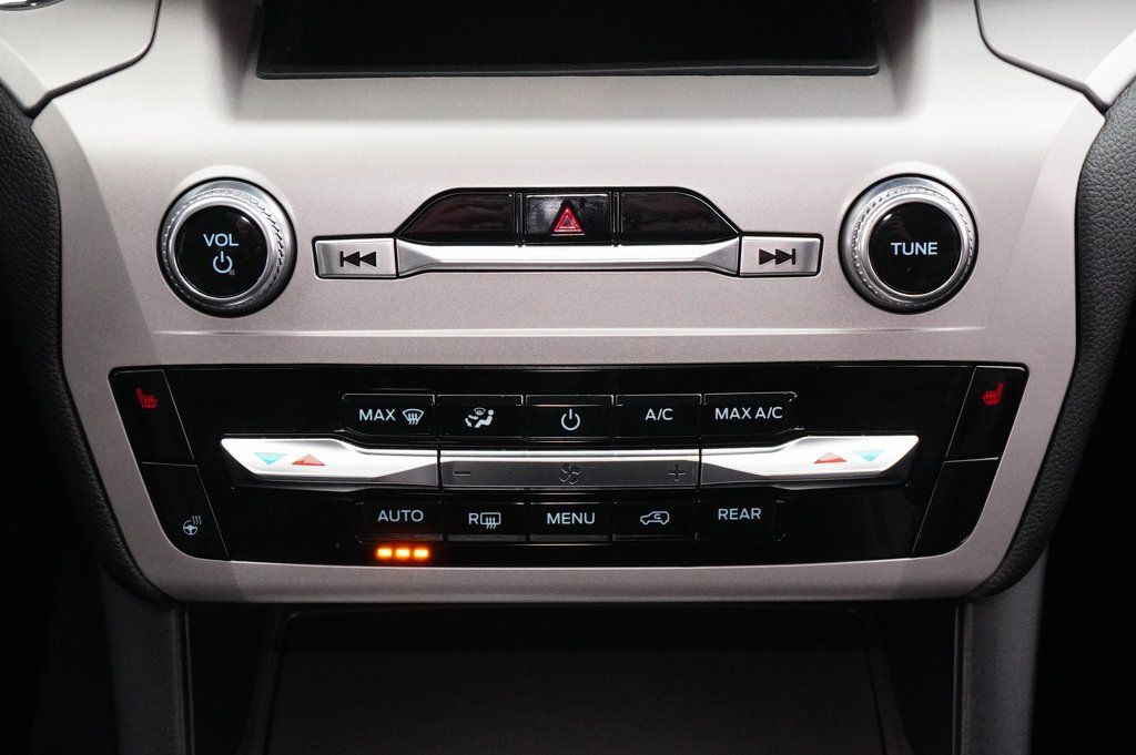 Used Car 2023 Ford Explorer  Xlt For Sale Under $30,000 In Weatherford, Texas