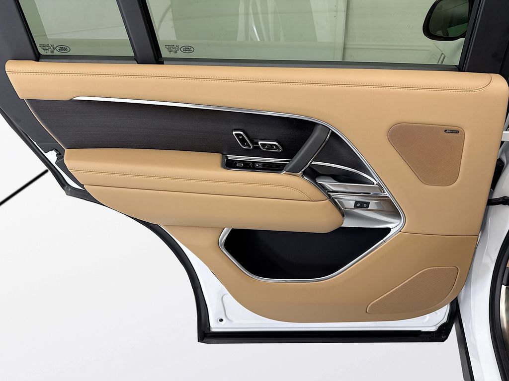Thumbnail: 2026 Land Rover Range Rover - 26