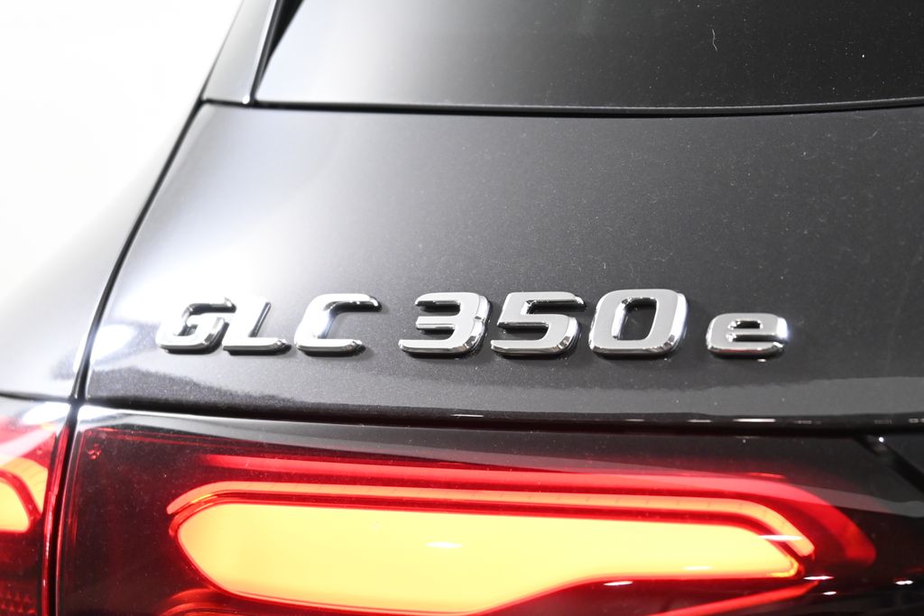 2025 Mercedes-Benz GLC 350 31