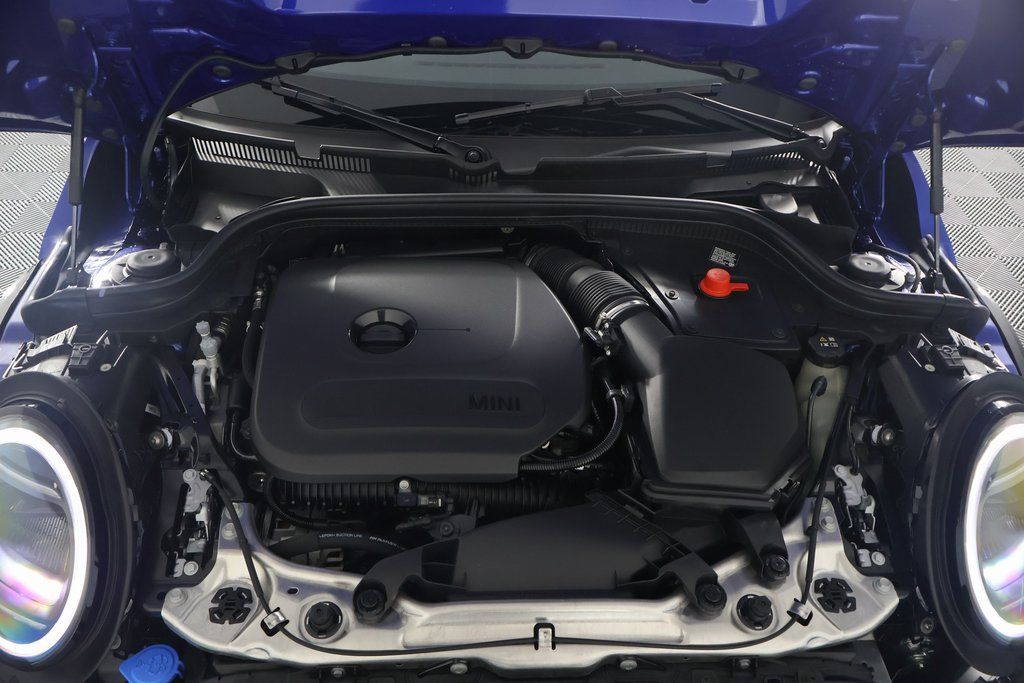 Thumbnail: 2025 MINI Cooper Hardtop - 9