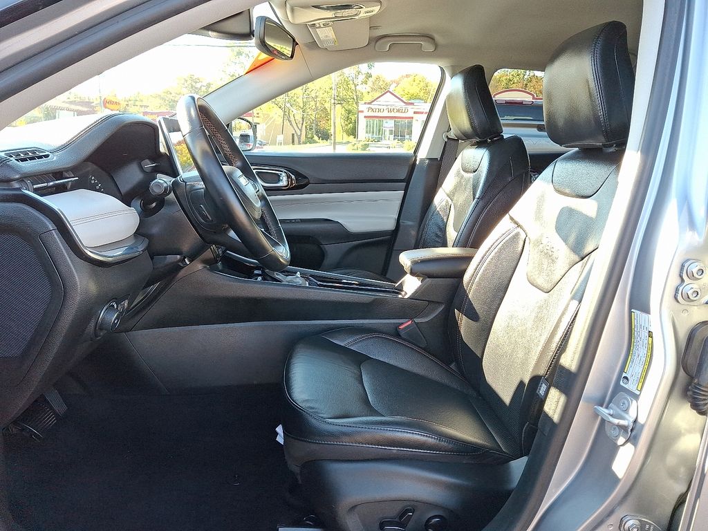 used 2022 Jeep Compass car, priced at $19,054