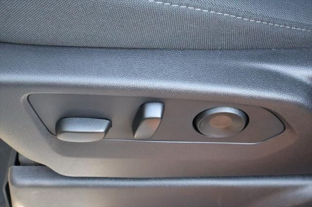 Thumbnail: 2026 Chevrolet Silverado 1500 - 16