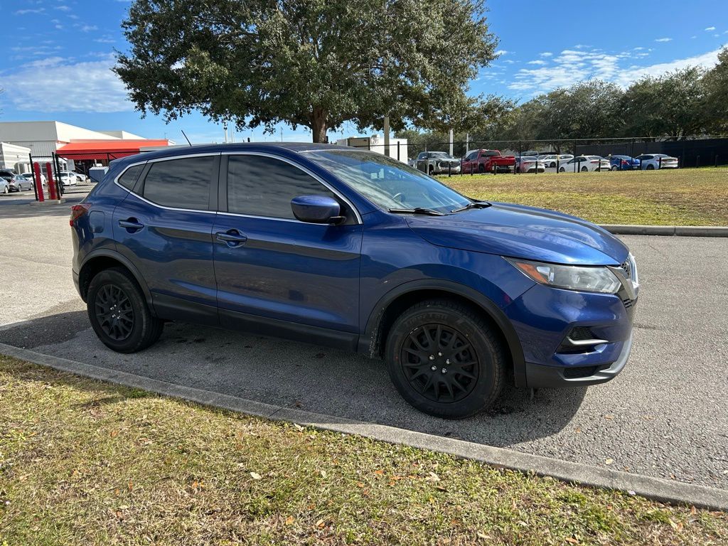 Thumbnail: 2020 Nissan Rogue Sport - 7