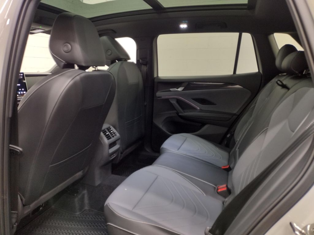 2025 Volkswagen Tiguan 2.0T SE R-Line Black