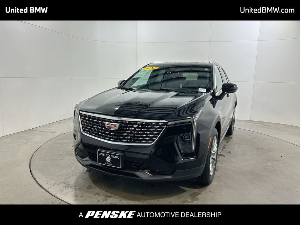 Thumbnail: 2024 Cadillac XT4 - 1