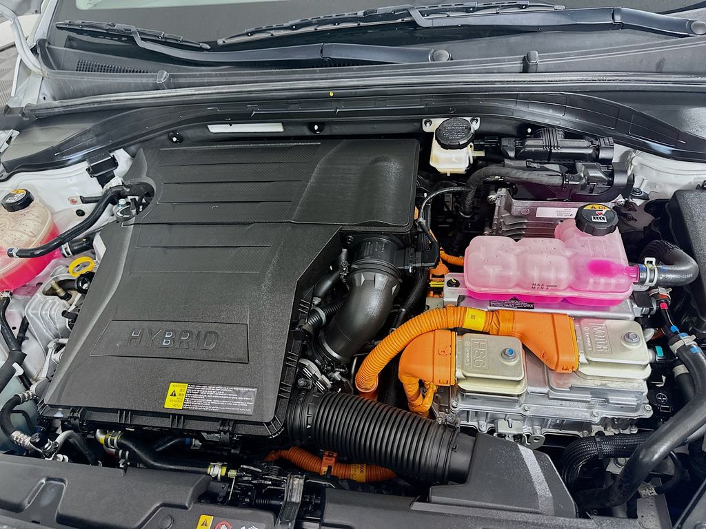 Thumbnail: 2022 Hyundai Ioniq - 28