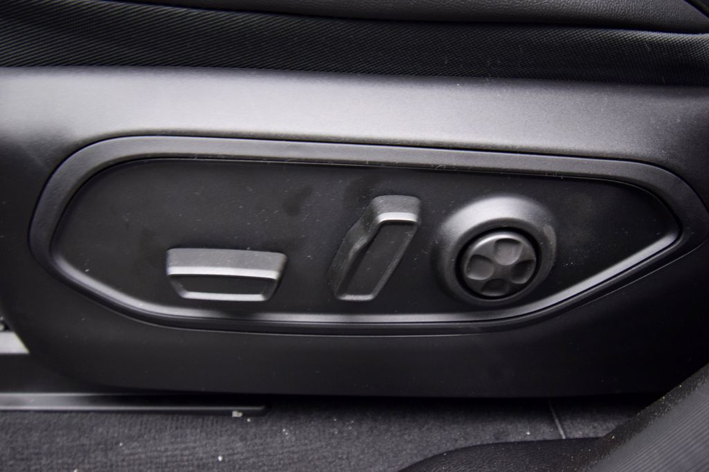 new 2026 Jeep Grand Cherokee car, priced at $45,500