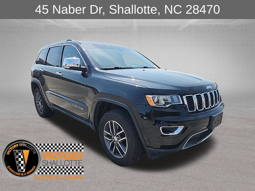 Diamond Black Crystal Pearlcoat 2017 Jeep Grand Cherokee SUV / Crossover Four-Wheel Drive 8-Speed Automatic