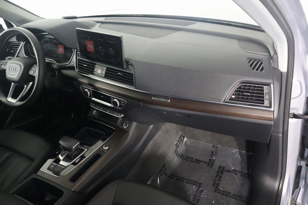Thumbnail: 2022 Audi Q5 - 9