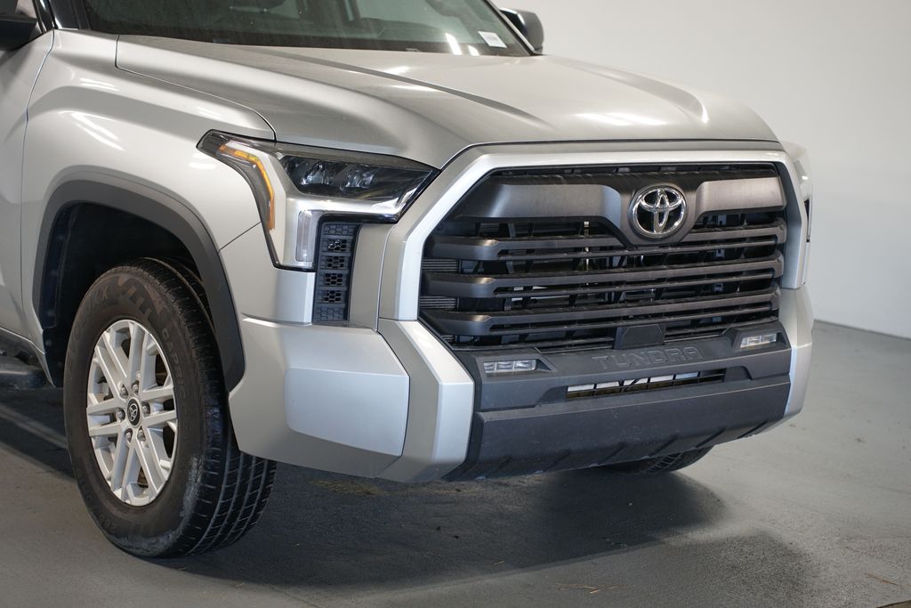 Thumbnail: 2022 Toyota Tundra - 4