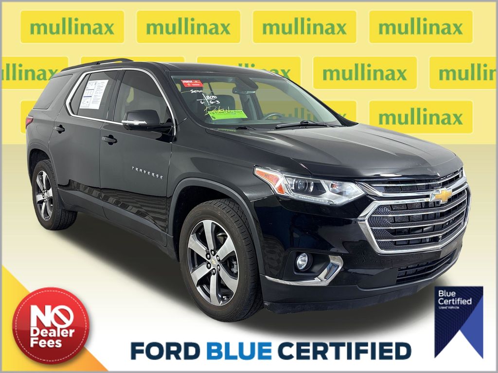 Mosaic Black Metallic 2020 Chevrolet Traverse LT Leather FWD SUV / Crossover Front-Wheel Drive 9-Speed Automatic