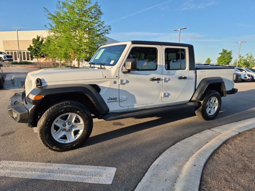 Used Car 2020 Jeep Gladiator  Sport For Sale Under $30,000 In Austin, Texas