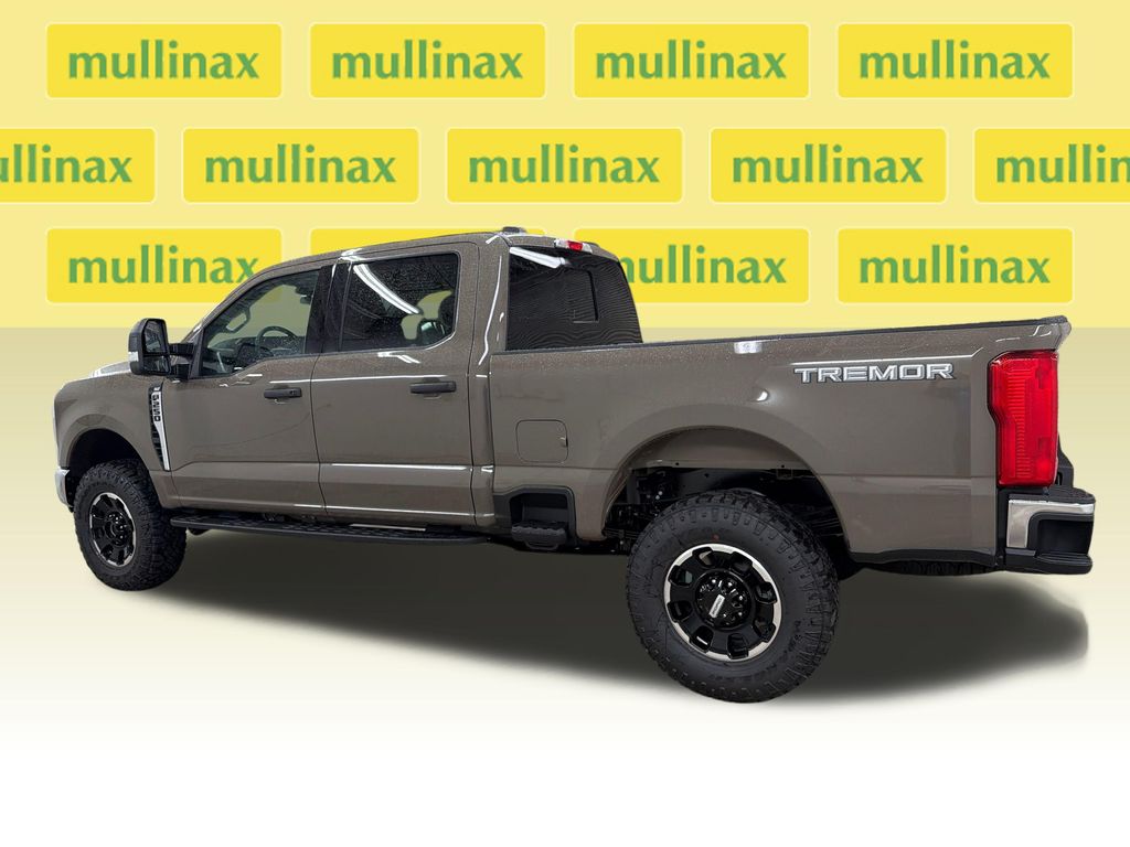 New 2026 Gray Ford XLT image 10