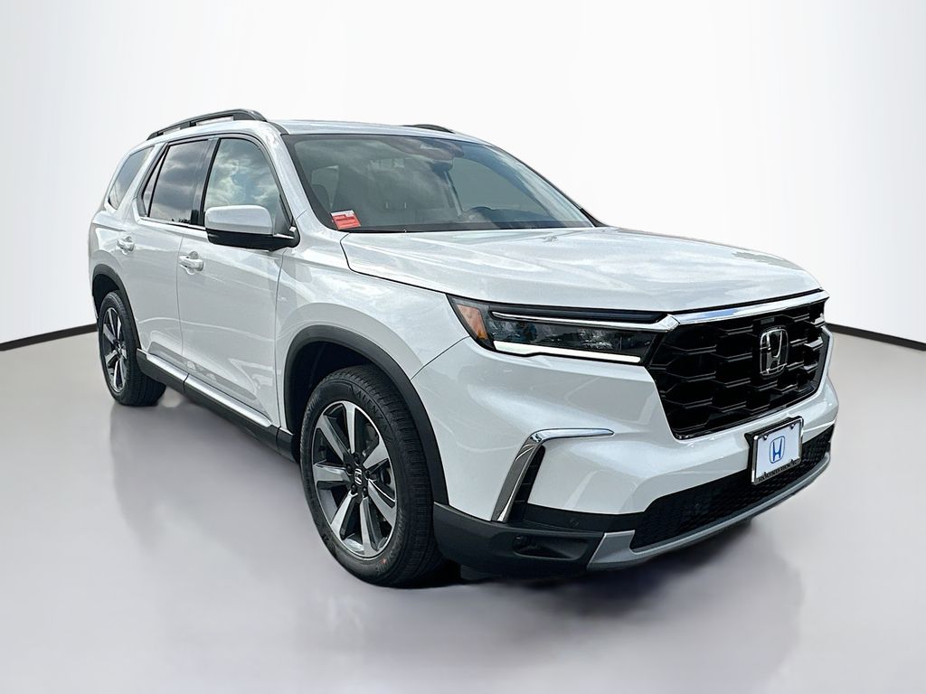 2025 Honda Pilot Touring 3